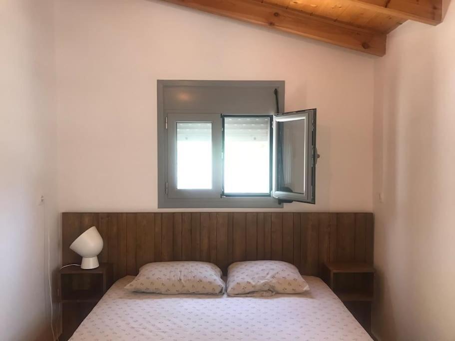 Πέτρινη Κατοικία Στην Αίγινα - Stone House In Aigina Khloi Buitenkant foto